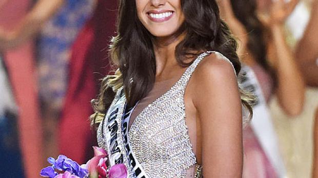 Miss Colombia Is Miss Universe 2015, Miss Jamaica Was Robbed.