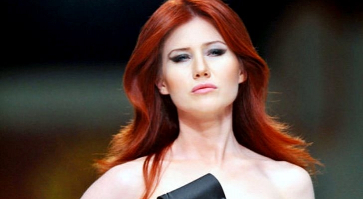 Anna Chapman tweets marriage proposal for Snowden