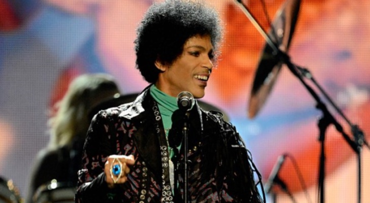 Prince at the Billboard Music Awards with his curly kinky Afro hairstyle