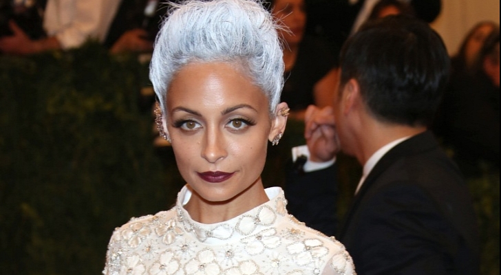 Nicole Richie sizzles in Topshop and gray hair at the MET Gala 2013