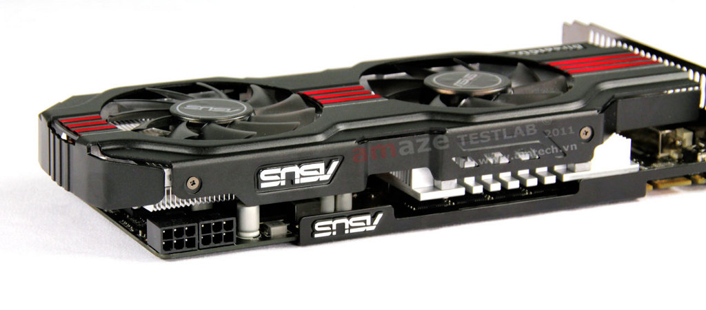 http://i1-news.softpedia-static.com/images/news2/Asus-GTX-560-Ti-DirectCU-II-Top-Detailed-and-Overclocked-Ahead-of-Launch-8.jpg