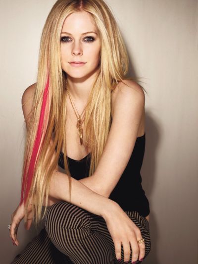 Avril Lavigne Old And New. mar Old crystal does