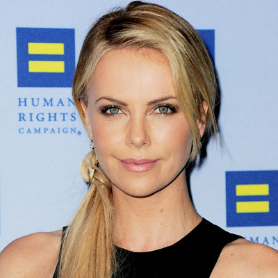 Online News on First Photos Of Charlize Theron   S Son Emerge Online   Softpedia