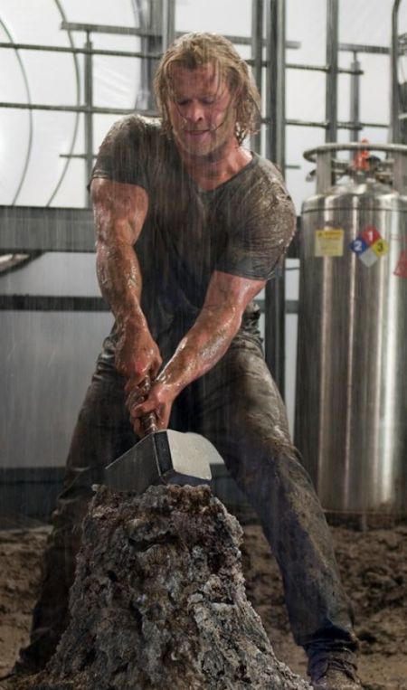 chris hemsworth workout thor. Chris Hemsworth as Thor