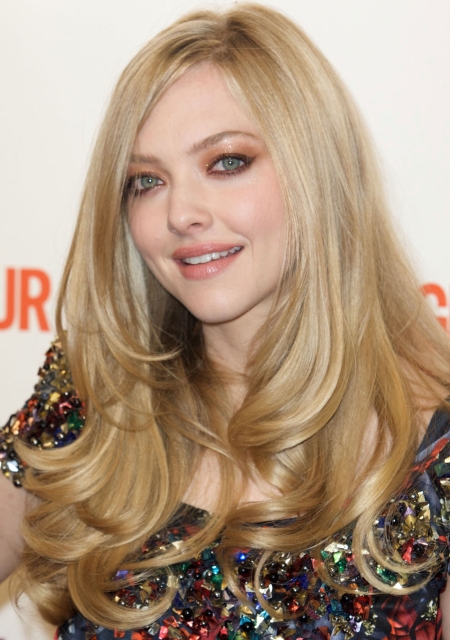  Amanda Seyfried rolled her eyes at the idea of kissing Megan Fox for 