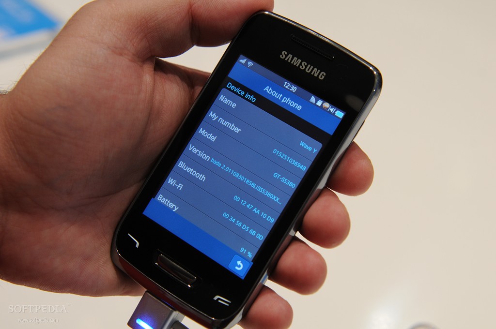 http://i1-news.softpedia-static.com/images/news2/IFA-2011-Samsung-Wave-M-and-Wave-Y-Hands-On-12.jpg