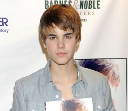 justin bieber bodyguard. of Justin Bieber#39;s hair
