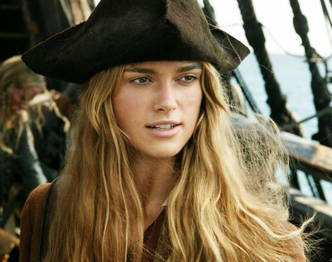 Keira-Knightley-Opts-Out-of-Pirates-of-the-Caribbean-5-458419-2.jpg