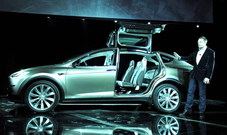 Tesla Motors introduces Model X SUV/minivan crossover