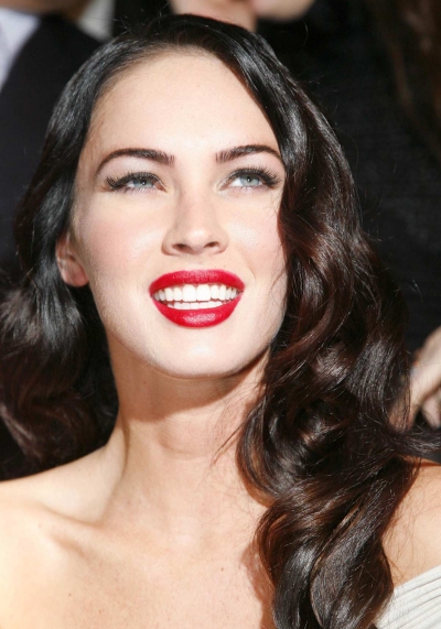 Image comment Megan Fox opens up about her insecurities says she doesn't
