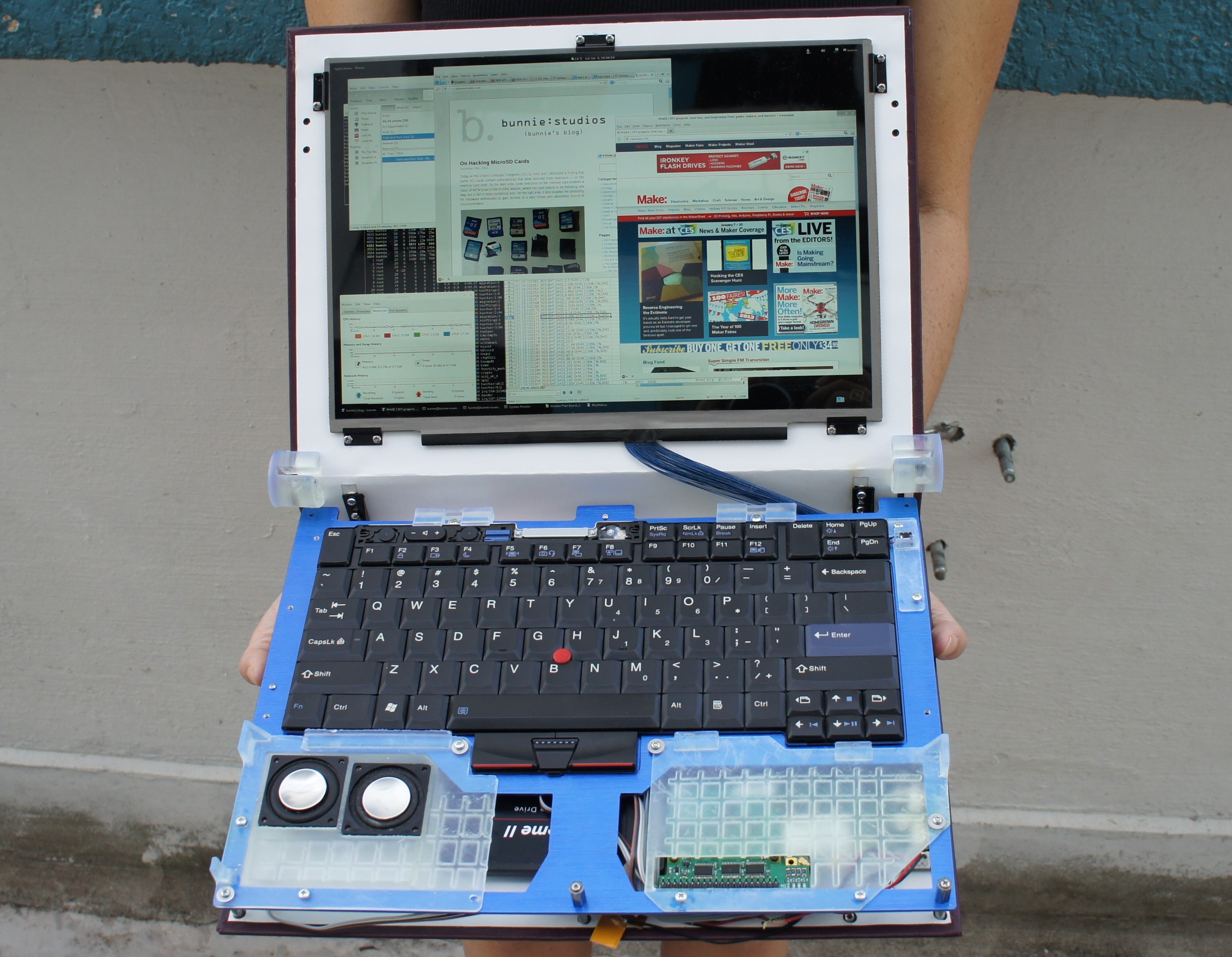 Novena Project Shows You How to Build Your Own Open Source Laptop