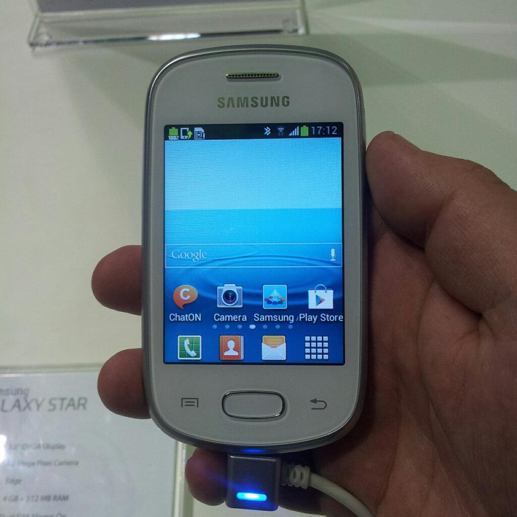 http://i1-news.softpedia-static.com/images/news2/Samsung-Introduces-Affordable-GALAXY-Star-and-GALAXY-Pocket-Neo-2.jpg