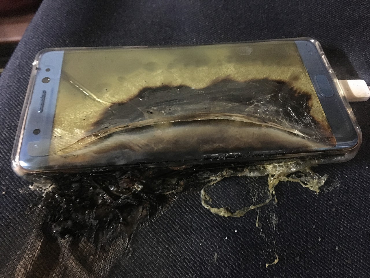 Samsung 設計失誤：第三方調查報告顯示 Galaxy Note 7 爆炸是因為內部設計太狹窄！ 1